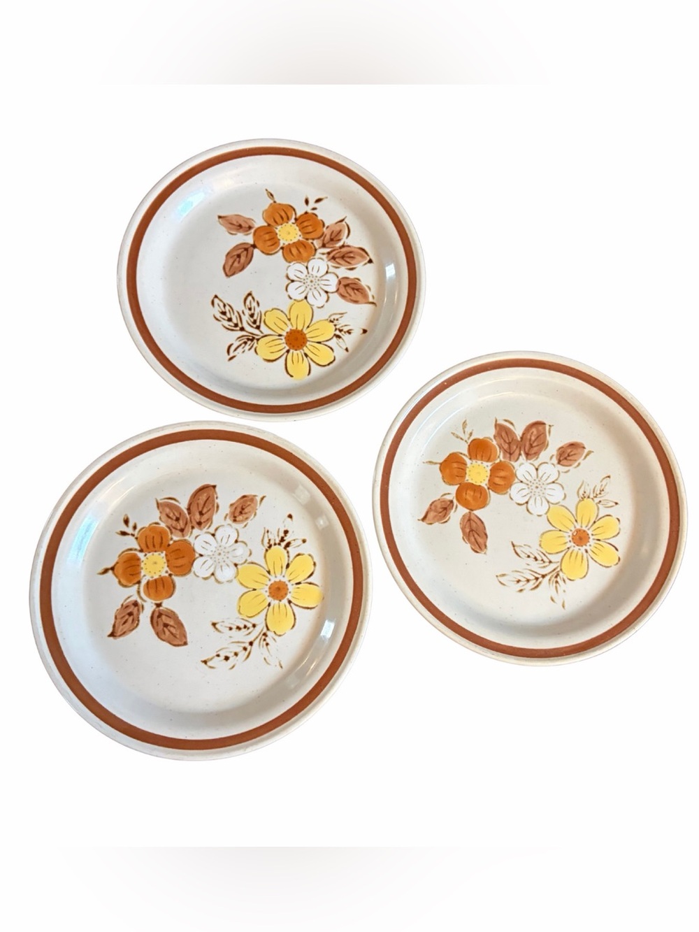 Vintage 1970’s Stoneware Autumn Collection 8” Plates Wildwood Pattern Trio